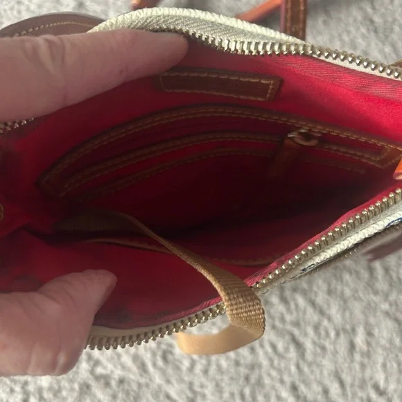 Dooney & Bourke Cream and Brown Crossbody Bag - Picture 6 of 8